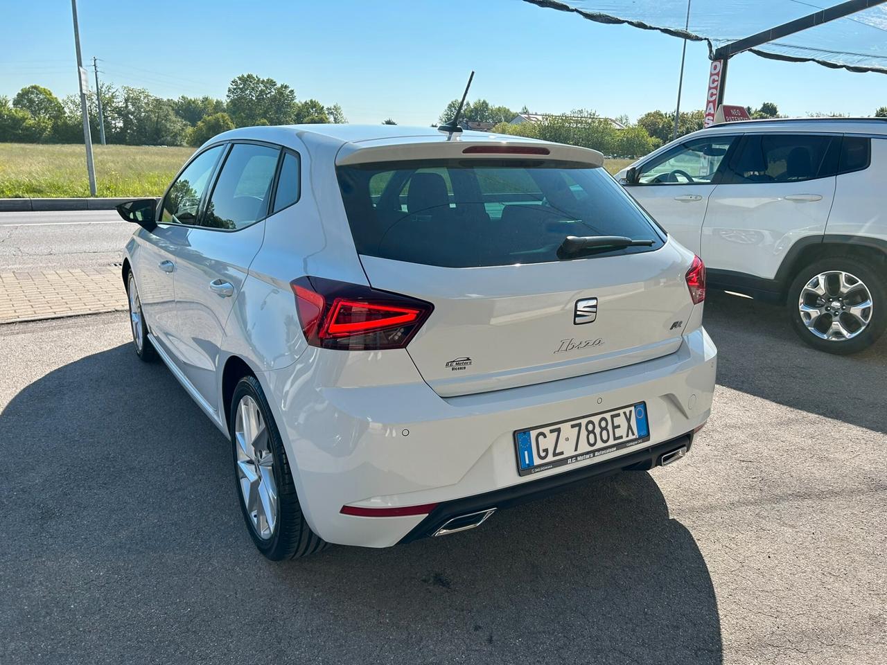 Seat Ibiza FR 1.0 TSI 95CV - OK NEOPATENTATI