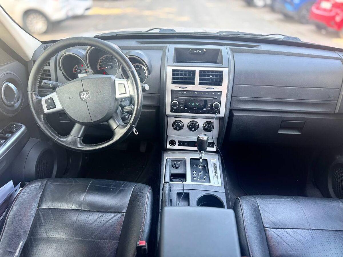 Dodge Nitro 4.0 V6 R T 4wd auto