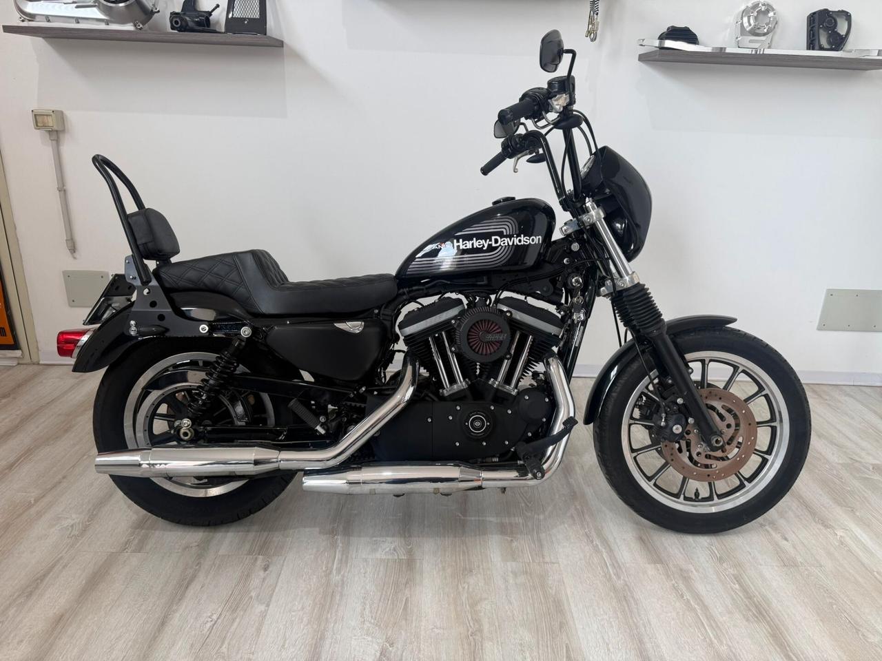 Harley-davidson 883 Sportster R