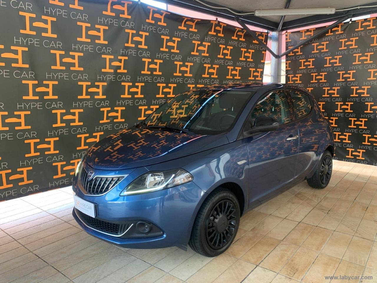 LANCIA Ypsilon 1.0 FireFly 5p.S&S Hybrid Silver