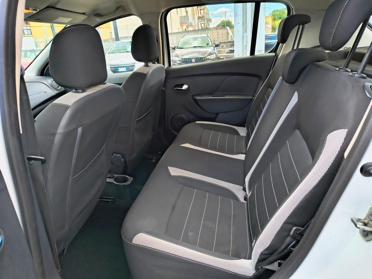 DACIA SANDERO STEPWAY 1.4 BENZINA - GPL 2017