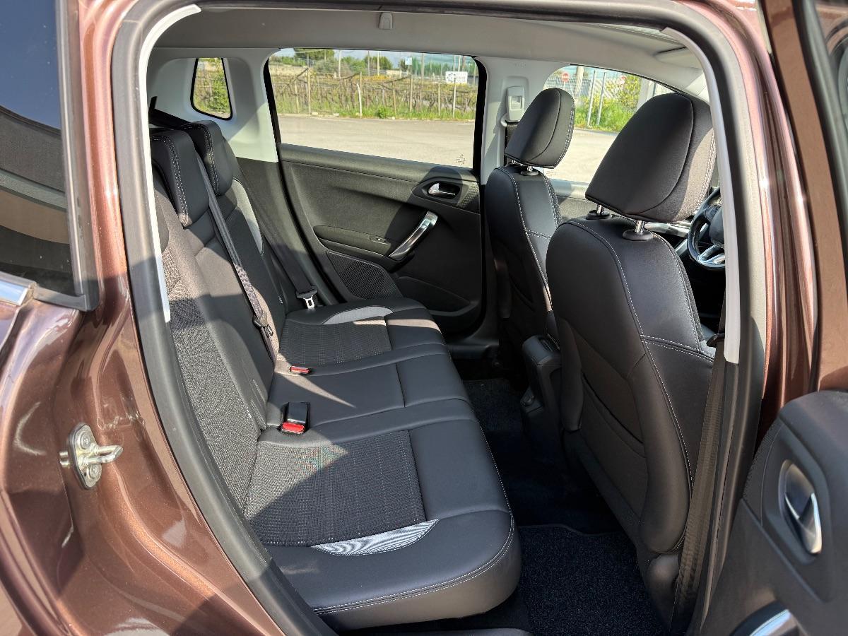 PEUGEOT - 2008 - 1.6 e-HDi 92 CV S&S Allure; Tetto Panoramico; Navigatore;