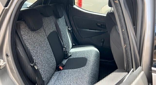 LANCIA YPSILON - ANNO 2022 - Cc 1.0 - Cv 70