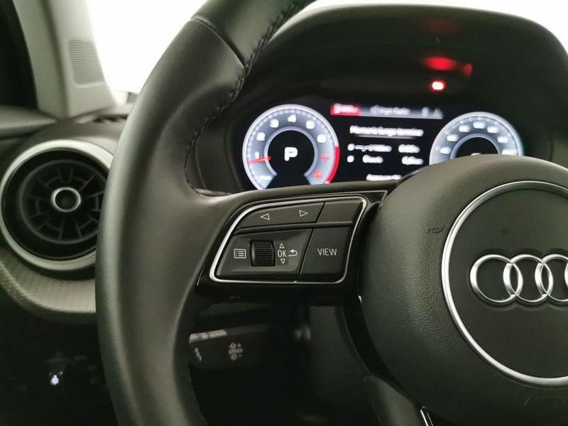 Audi Q2 35 1.5 tfsi Business Advanced s-tronic