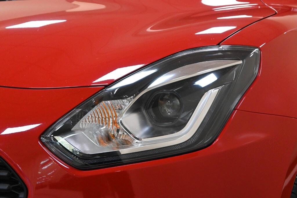 SUZUKI Swift (2017-2024) Swift 1.2 Hybrid Top