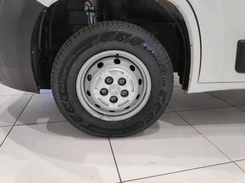 Peugeot Boxer Boxer 333 2.2 BlueHDi 140 S&S PM-TM Furgone*PASSO MEDIO TETTO ALTO*19.000 KM*GARANTITO*3 POSTI*