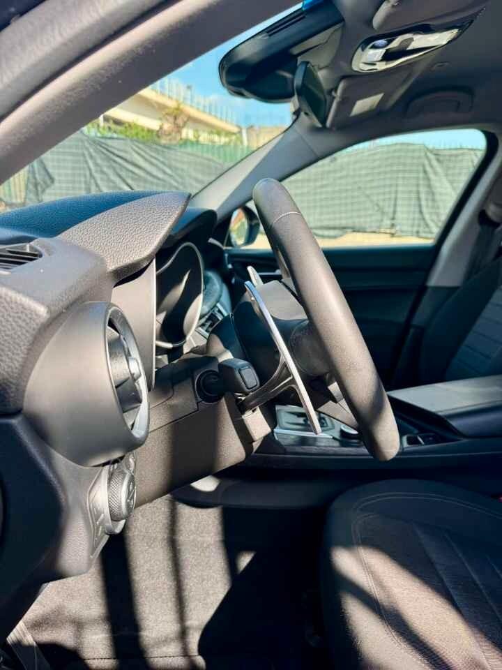 Alfa Romeo Stelvio 2.2 Turbodiesel 190 CV AT8 Q4 Executive