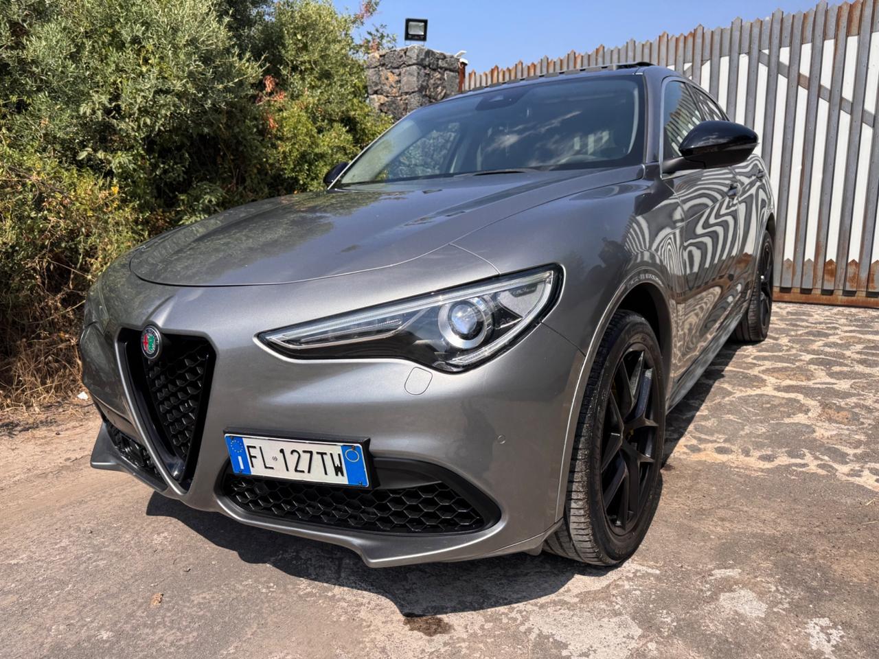 Alfa Romeo Stelvio 2.0 Turbo benzina 280cv