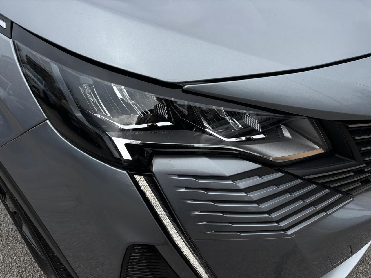 Peugeot 3008 BlueHDi 130 S&S EAT8 Allure Pack FULL LED MY 22