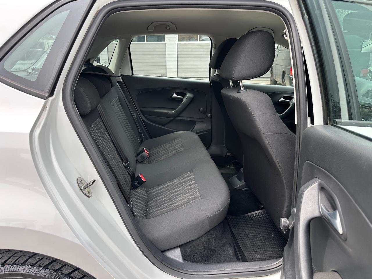 Volkswagen Polo 1.4 TDI 5p. Business