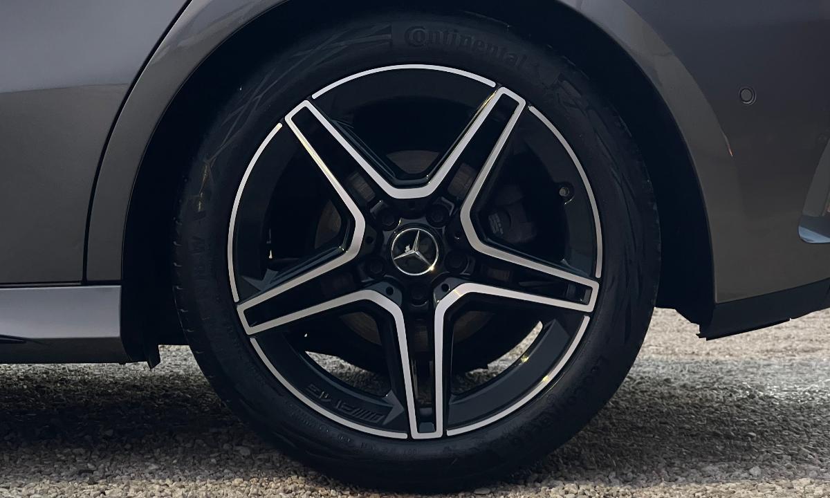 MERCEDES Classe A 180 d Automatic Premium Edition