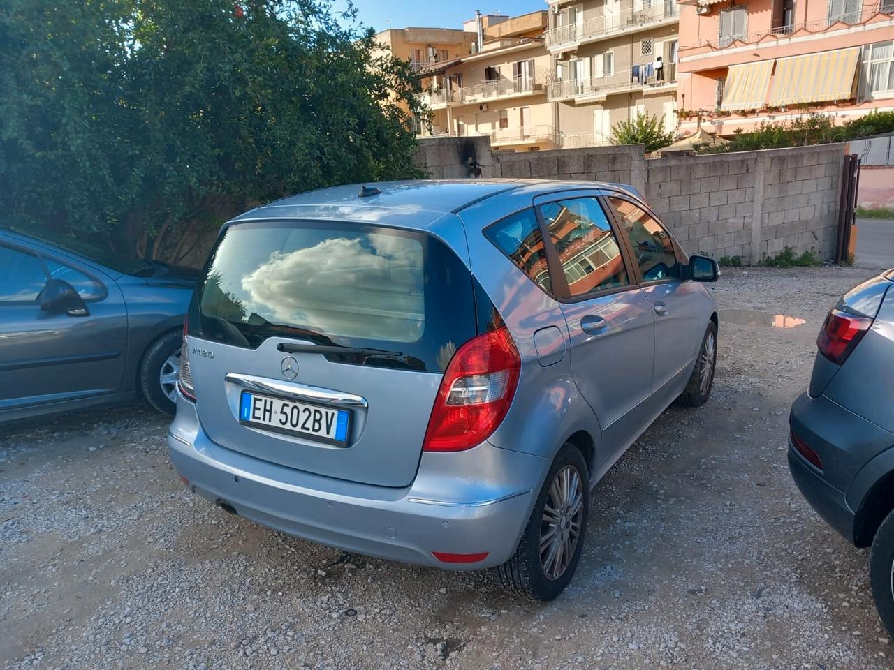 Mercedes-benz A 180 BlueEFFICIENCY Executive