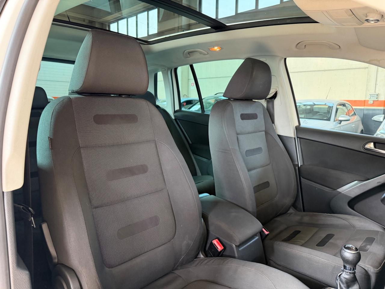 Volkswagen Tiguan 2.0 16V TDI DPF Sport & Style 4x4 NEOPATENTATI