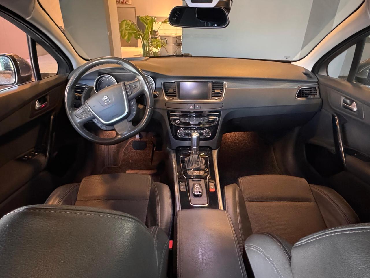 Peugeot 508 BlueHDi 180 EAT6 S&S SW GT