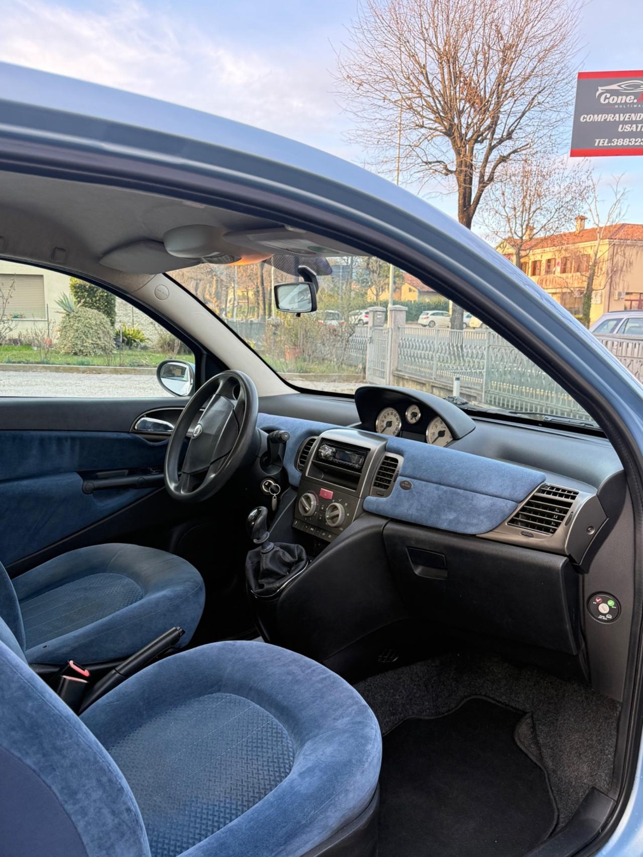 Lancia Ypsilon 1.2