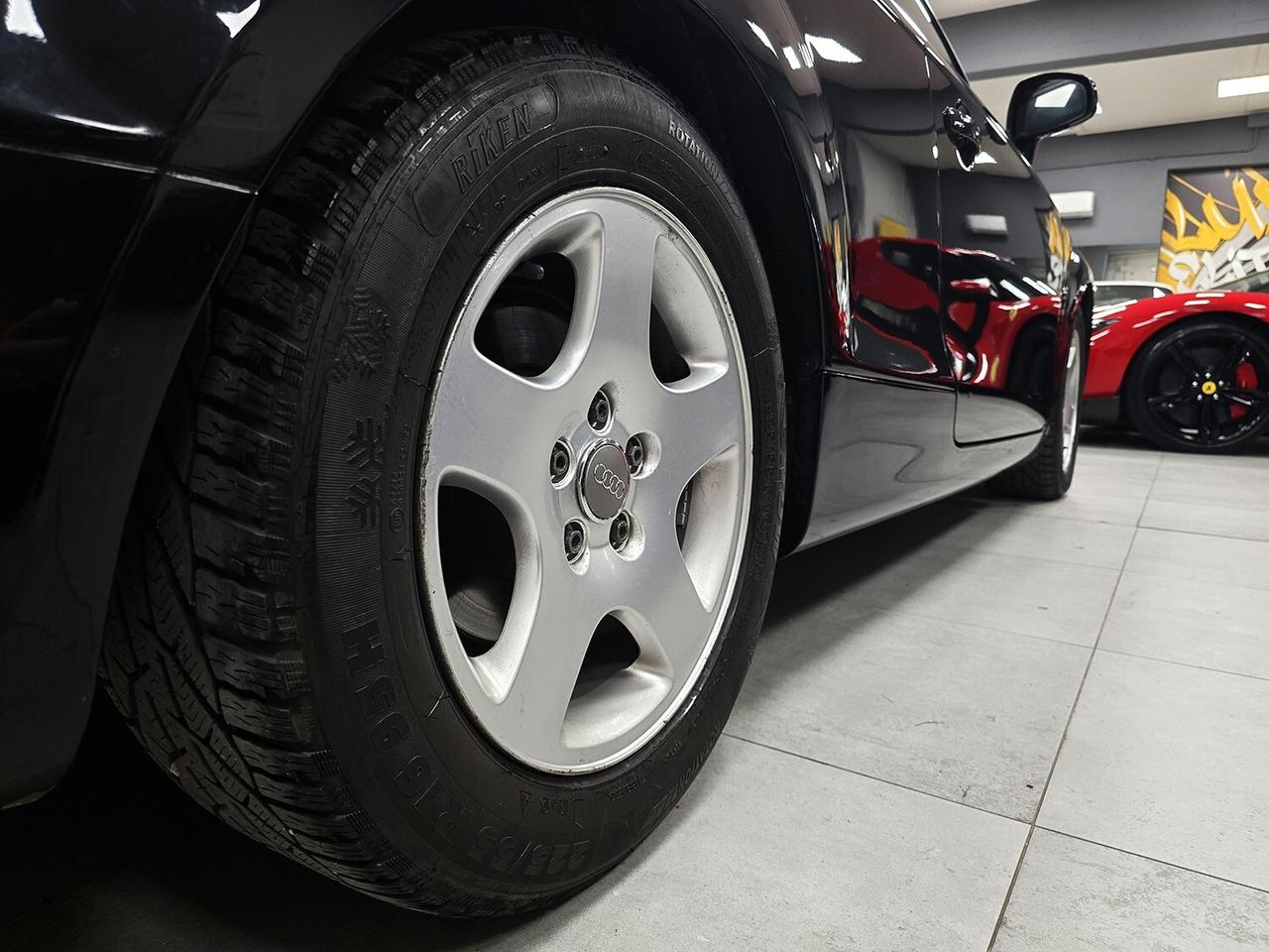 Audi TT II Coupe 1.8 tfsi 160CV_NERA_MANUALE_GARANZIA 12 MESI_SERVICE BOOK