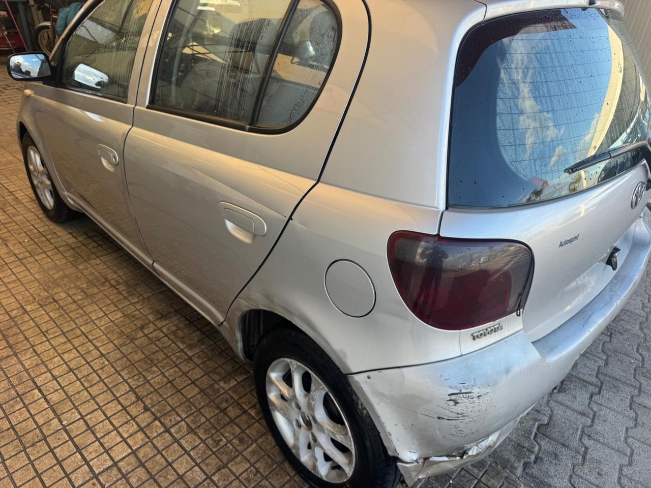 Toyota Yaris 1.4 tdi D-4D cat 5 porte