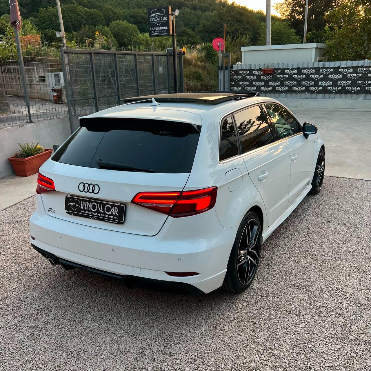 Audi A3 1.6 TDI VIRTUAL COCK SLINE EDITION NAVI MATRIX