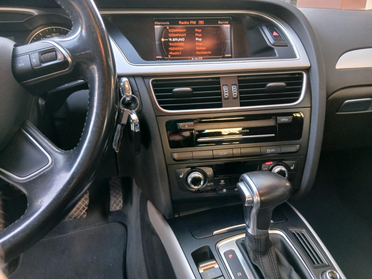 Audi A4 2.0 TDI 150 CV ultra S tronic Business tua a € 169 mese