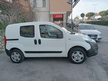 Fiat Fiorino 1.4 8V 77CV Benz. N 1 autocarro 5 posti