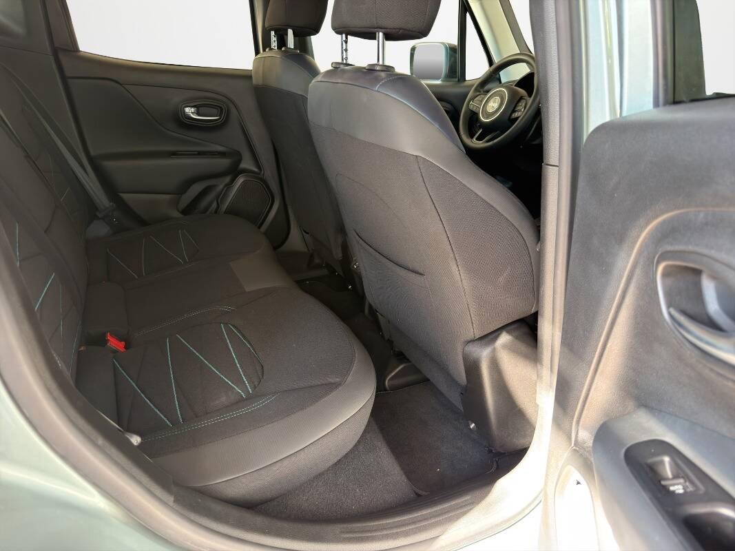 Jeep Renegade 1.5 turbo t4 mhev Upland 2wd 130cv dct
