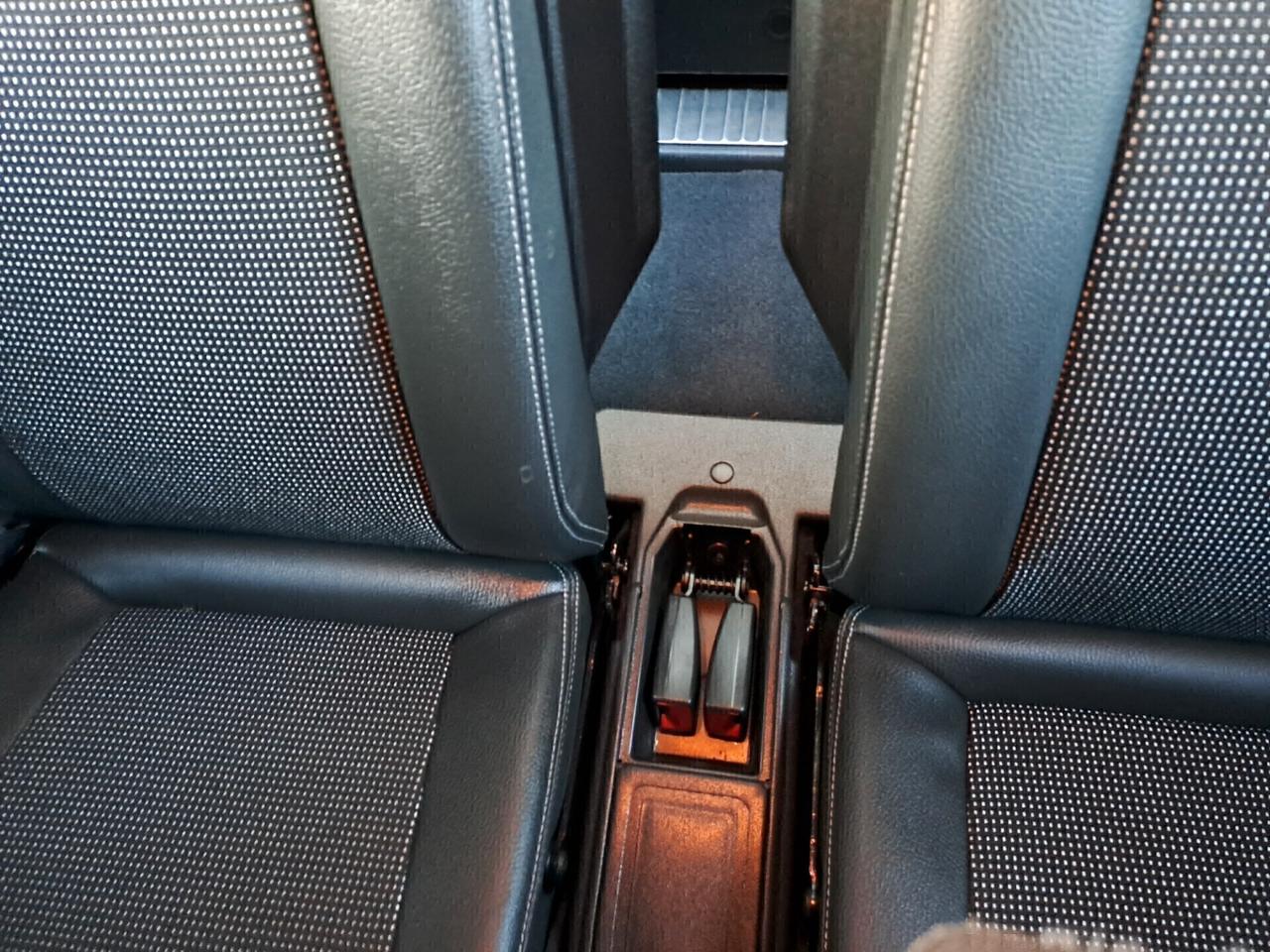 Opel Zafira 1.9 CDTI 120CV Cosmo 7 POSTI