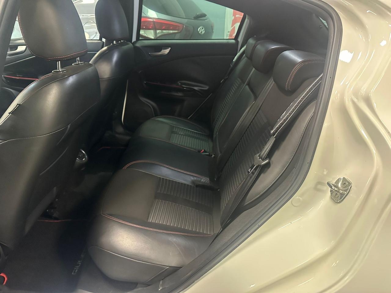 Alfa Romeo Giulietta 1.6 JTDm-2 105 CV Exclusive