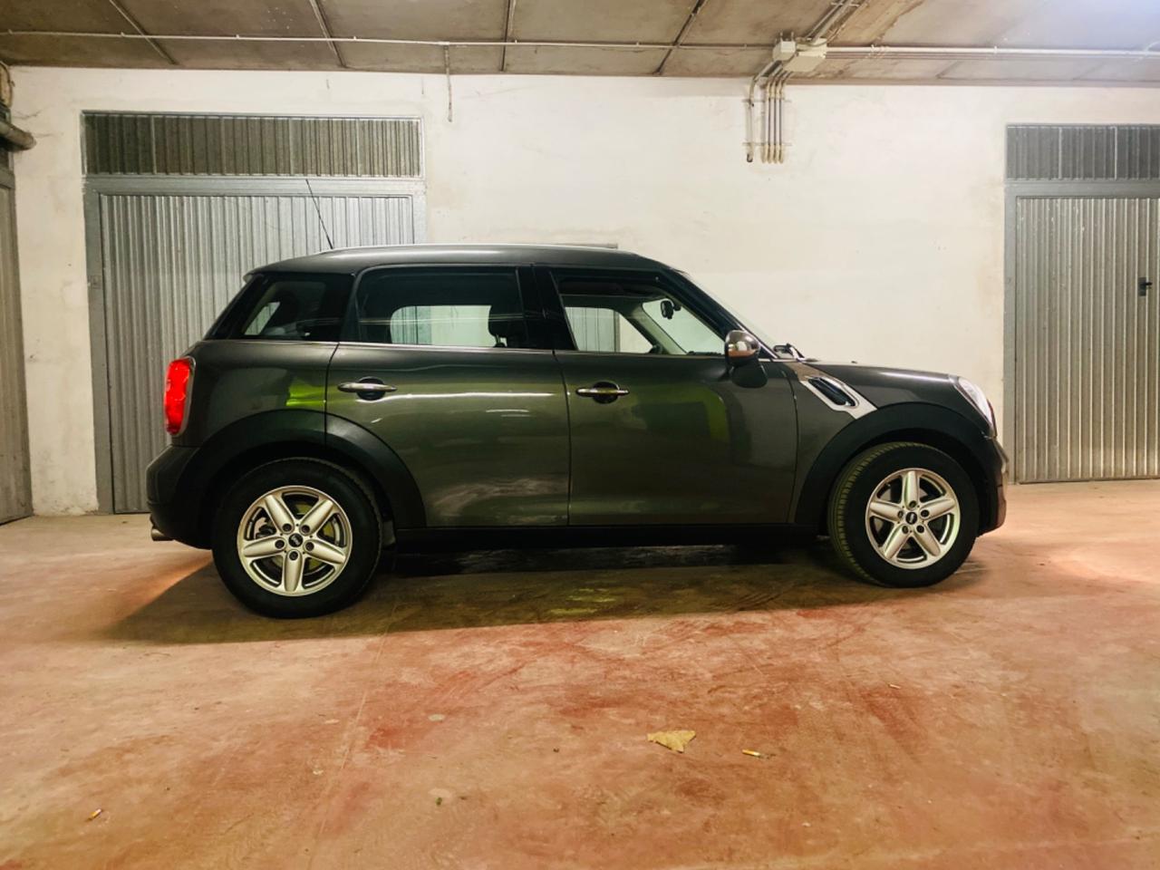 Mini Cooper Countryman 1.6 One D