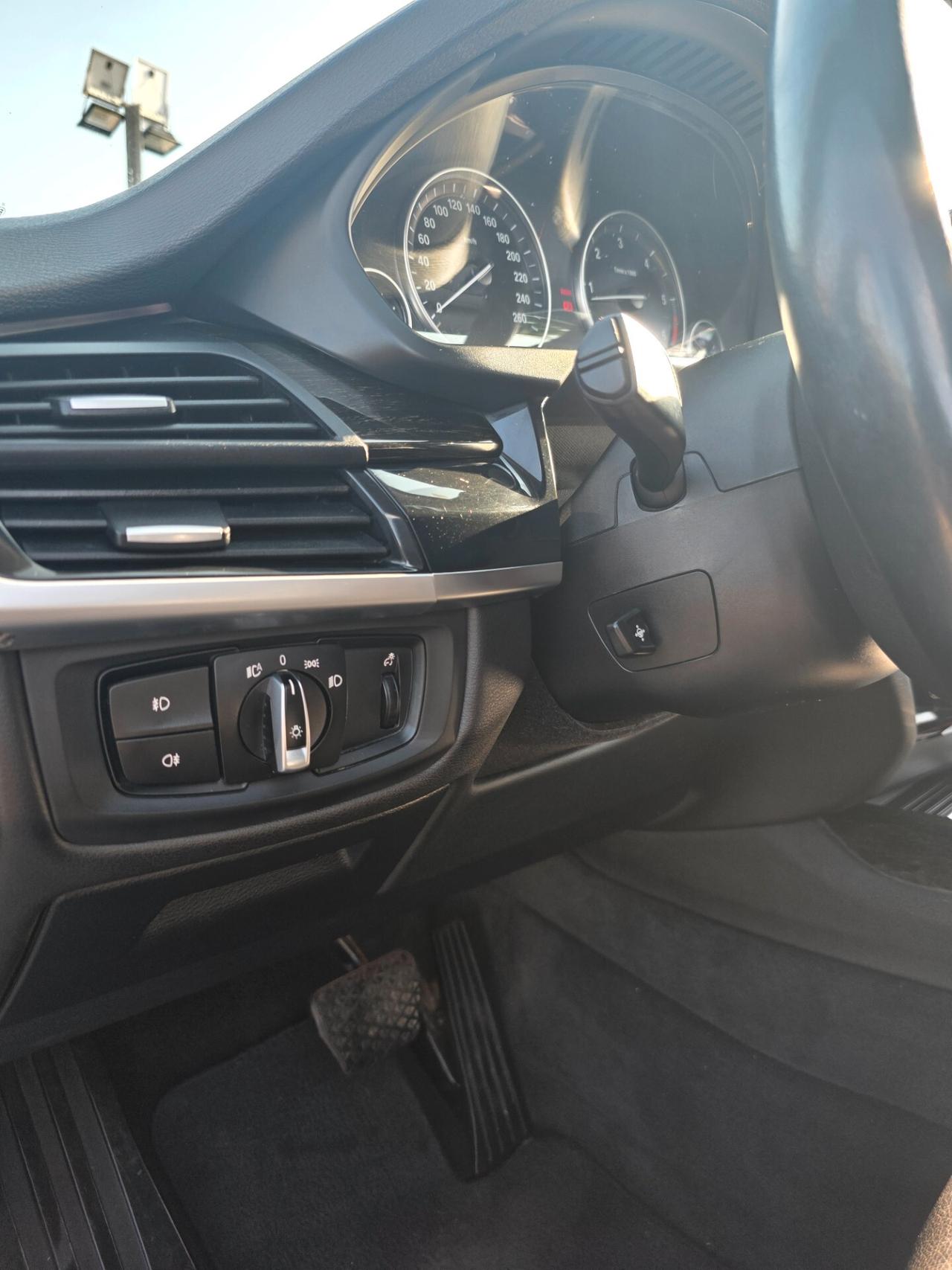 Bmw X5 xDrive30d 258CV Experience