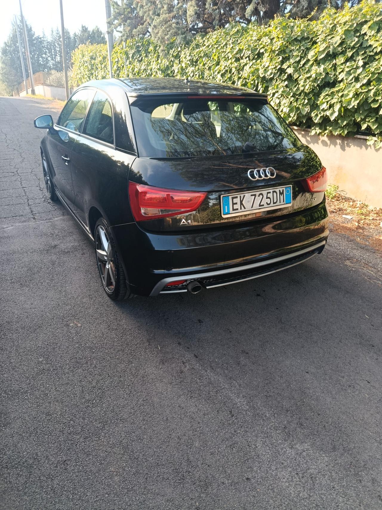 Audi A1 1.6 TDI Attraction