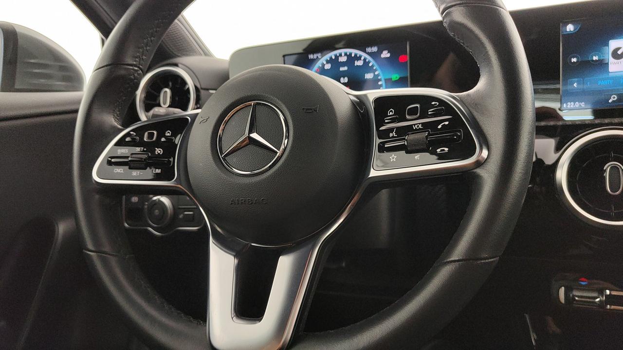 Mercedes-Benz A 180 d Sport auto