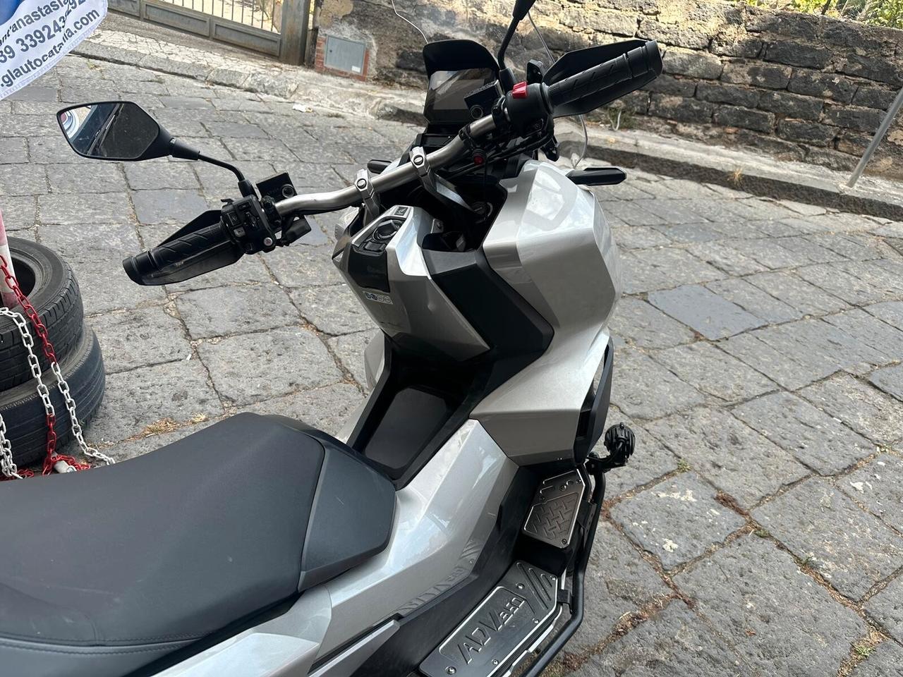 Honda ADV 350