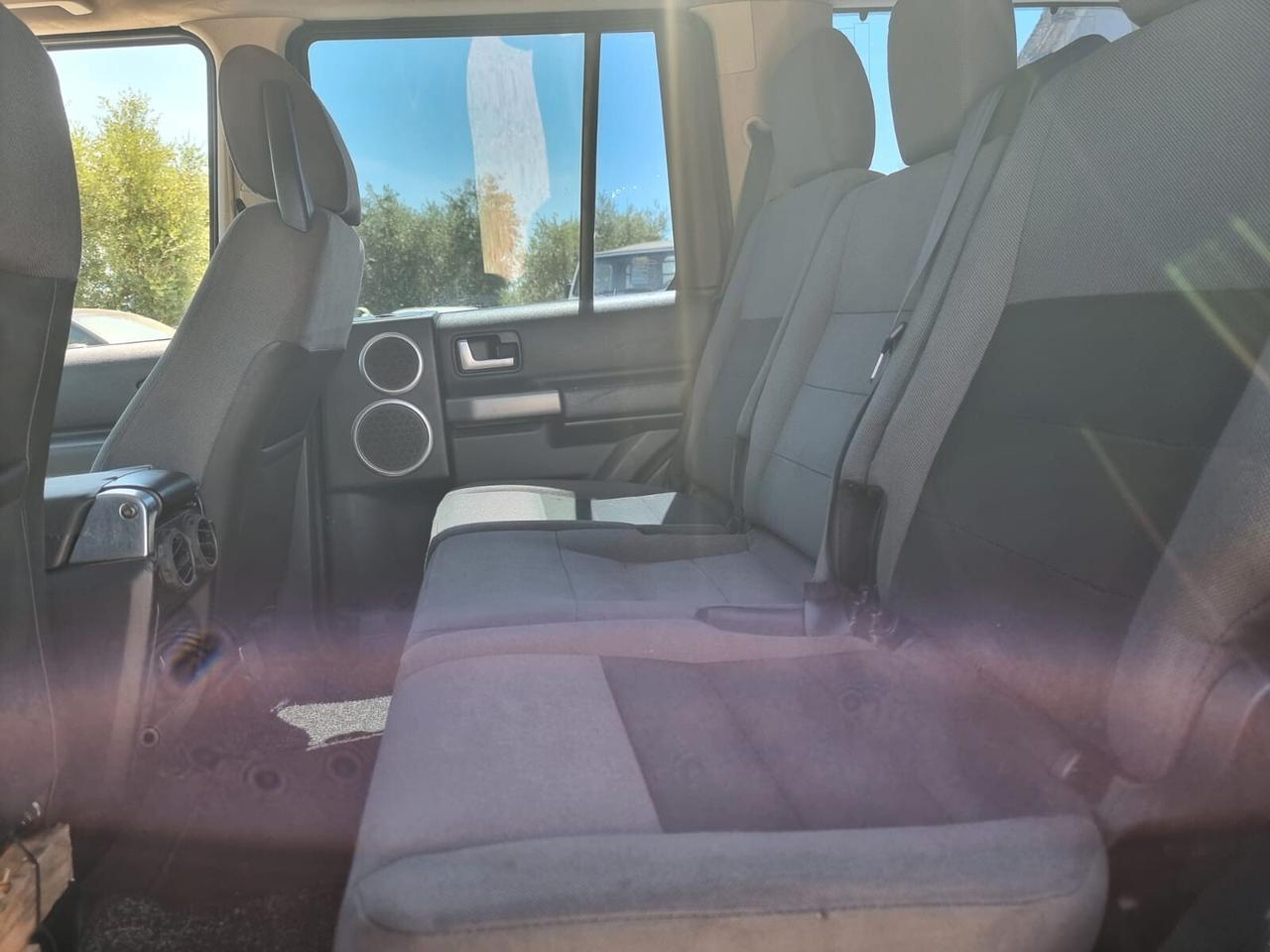 Land Rover Discovery 3 2.7 TDV6 HSE 7 p.ti