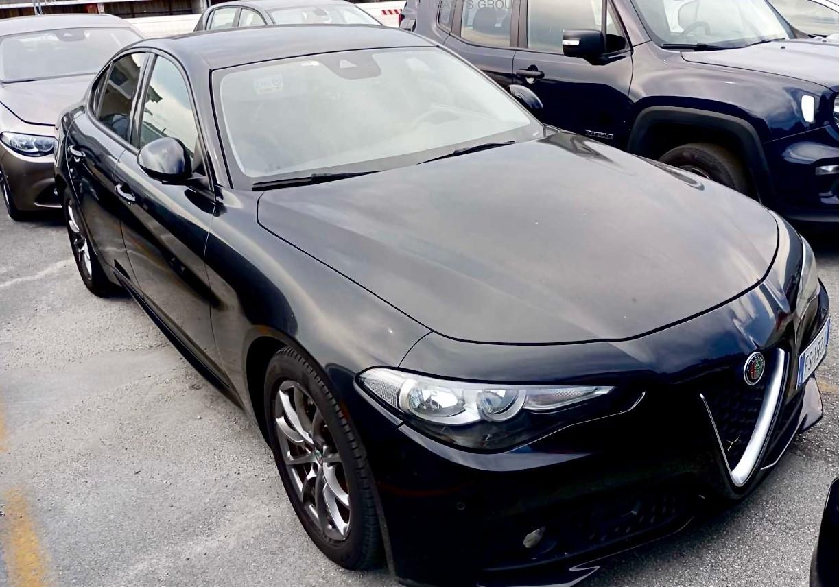 Alfa Romeo Giulia 2.2 TD 180 CV Super(cambio manuale)