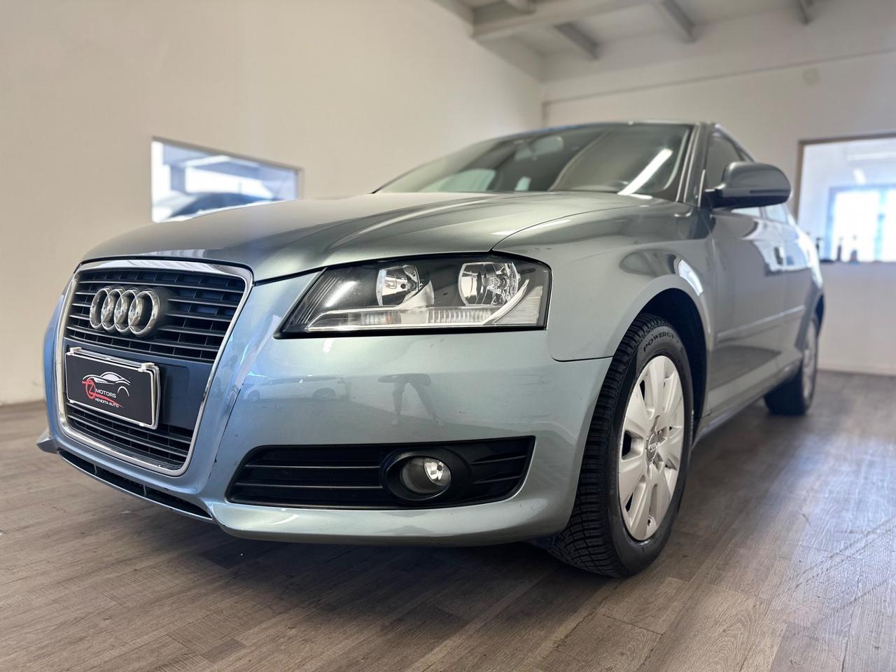 Audi A3 SPB 1.6 S tronic Attraction AUTOMATICA