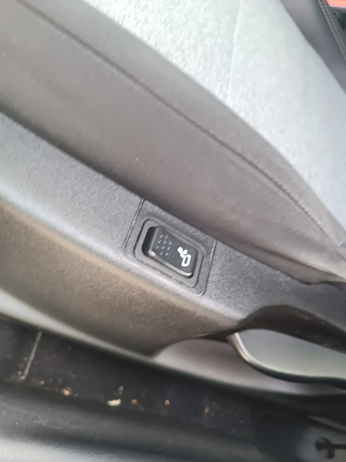 Fiat Tipo 1.5 Hybrid DCT SW Cross