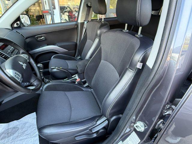 MITSUBISHI Outlander 2.2 DI-D Instyle DPF 7 p.ti UNICO PROPRIETARIO
