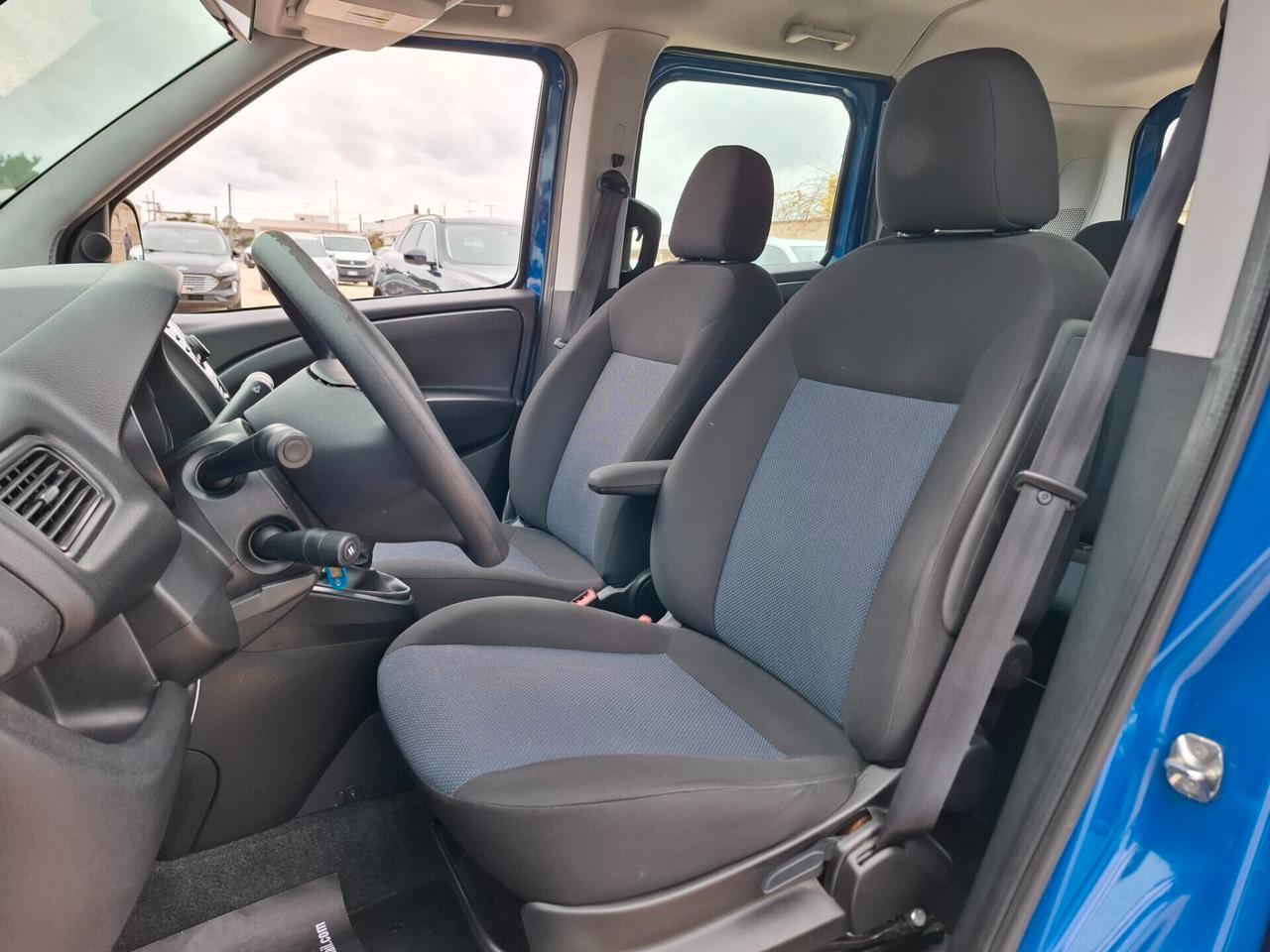 OPEL COMBO 1.6 MJT 120CV 5 POSTI-climatronic*