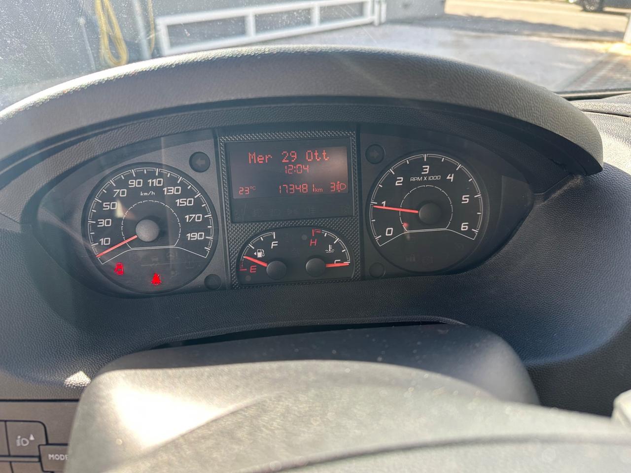 Peugeot Boxer 335 2.2 BlueHDi 140 S&S PC-TN Furgone