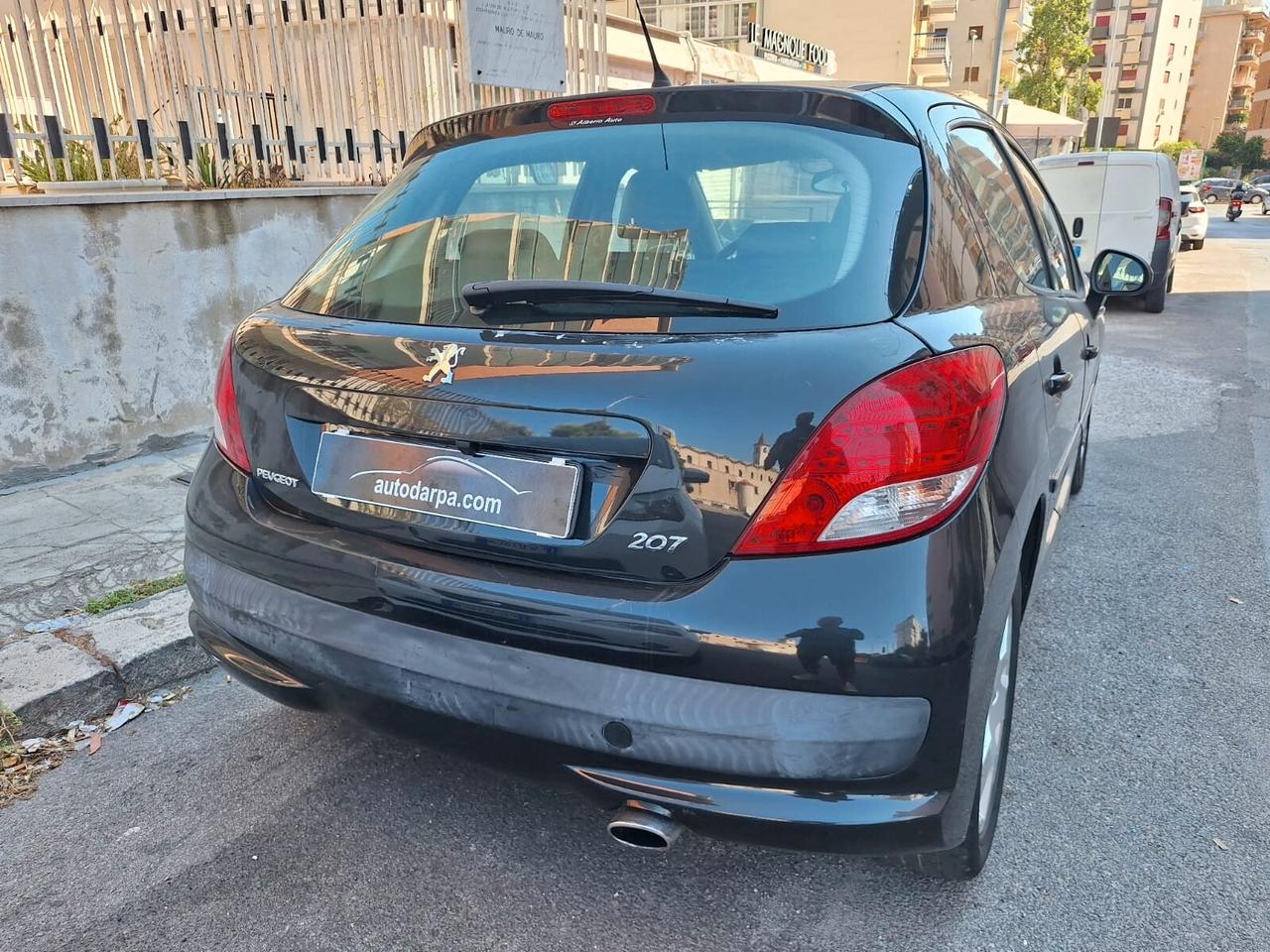 Peugeot 207 1.6 8V HDi 93CV 5p. Allure