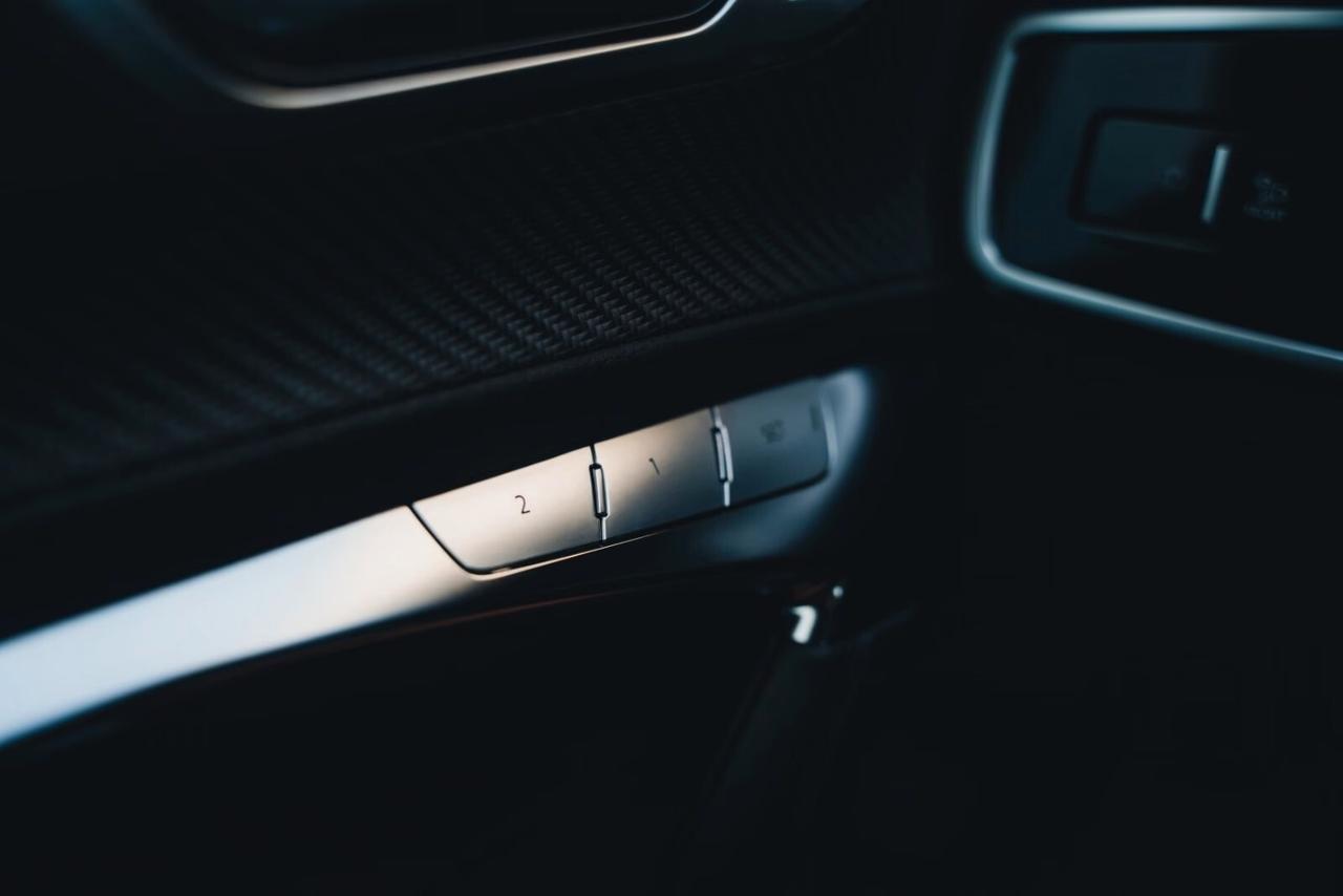 Audi A6 RS 6 Avant 4.0 TFSI V8 quattro tiptronic Performance