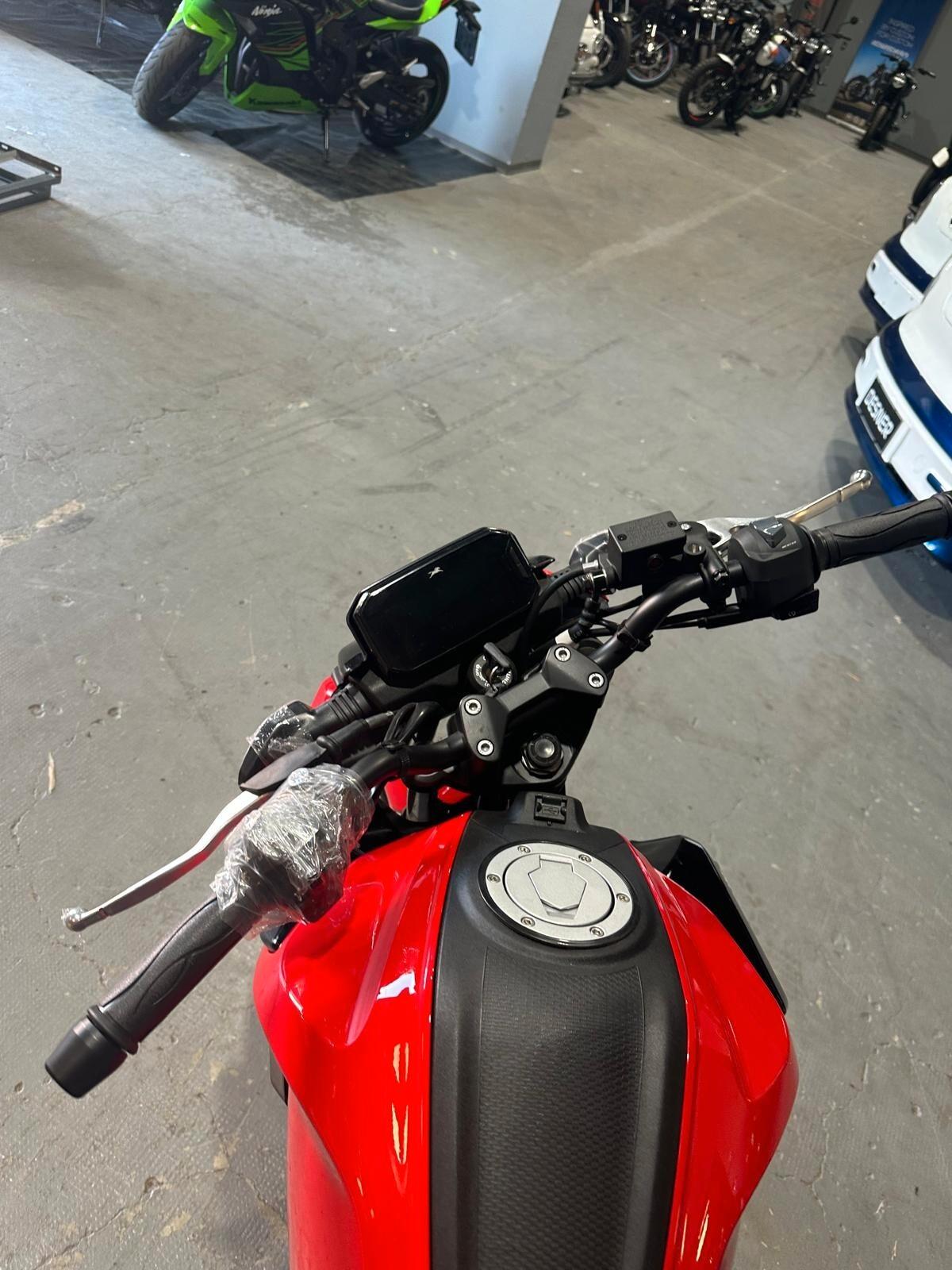 Tvs Raider 125
