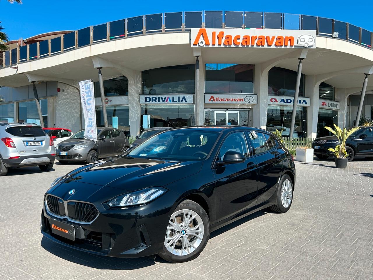 BMW 118d auto KM 0