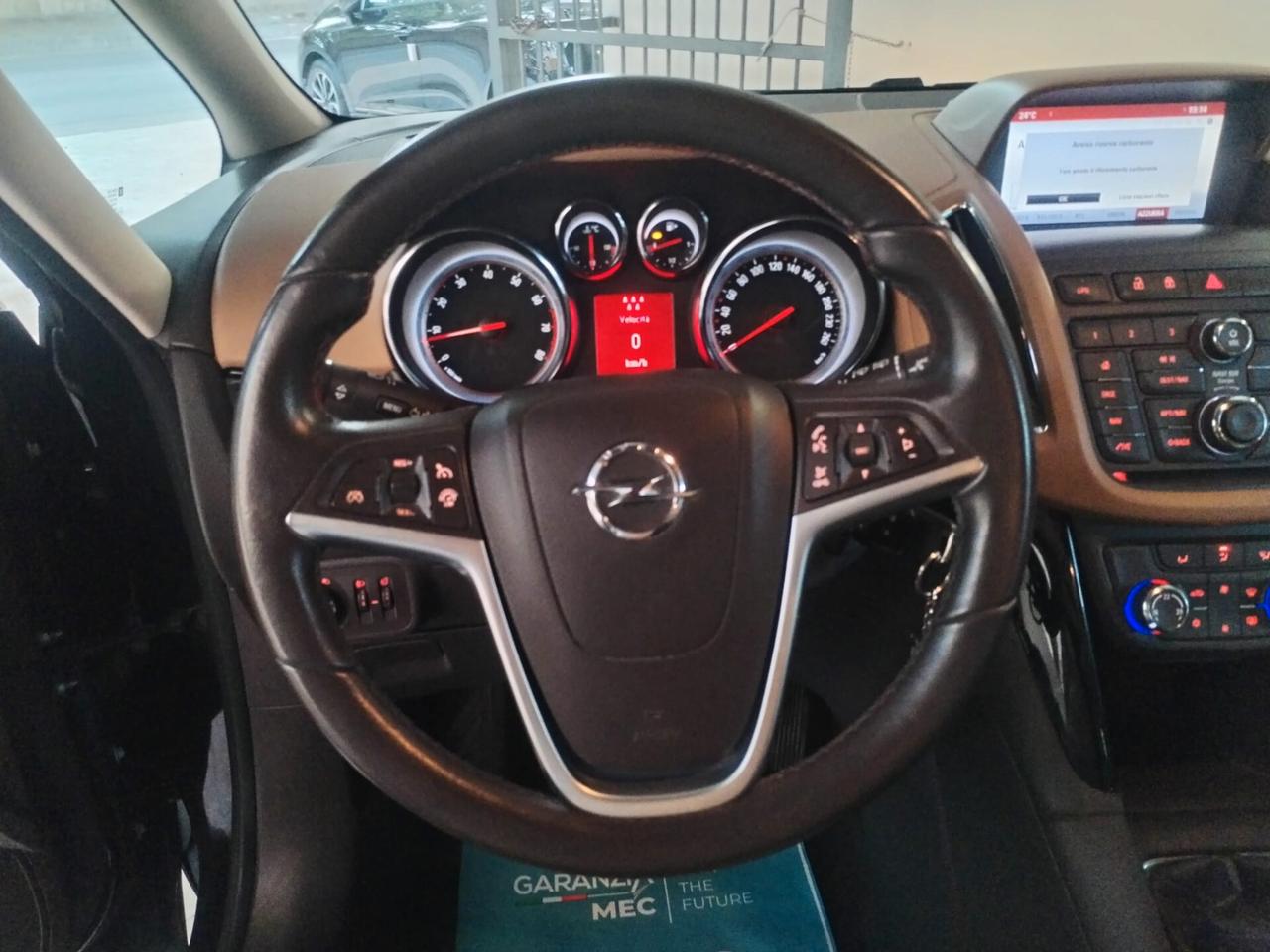 7 POSTI Opel Zafira Tourer 1.4 Turbo 140CV GPL Cosmo