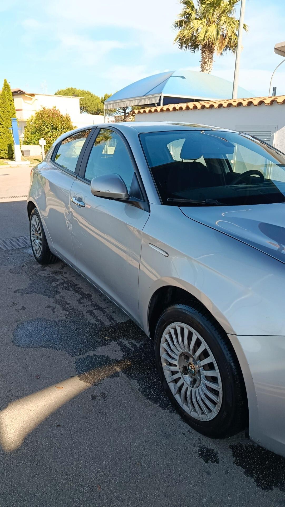Alfa Romeo Giulietta 1.4 Turbo 105 CV Progression