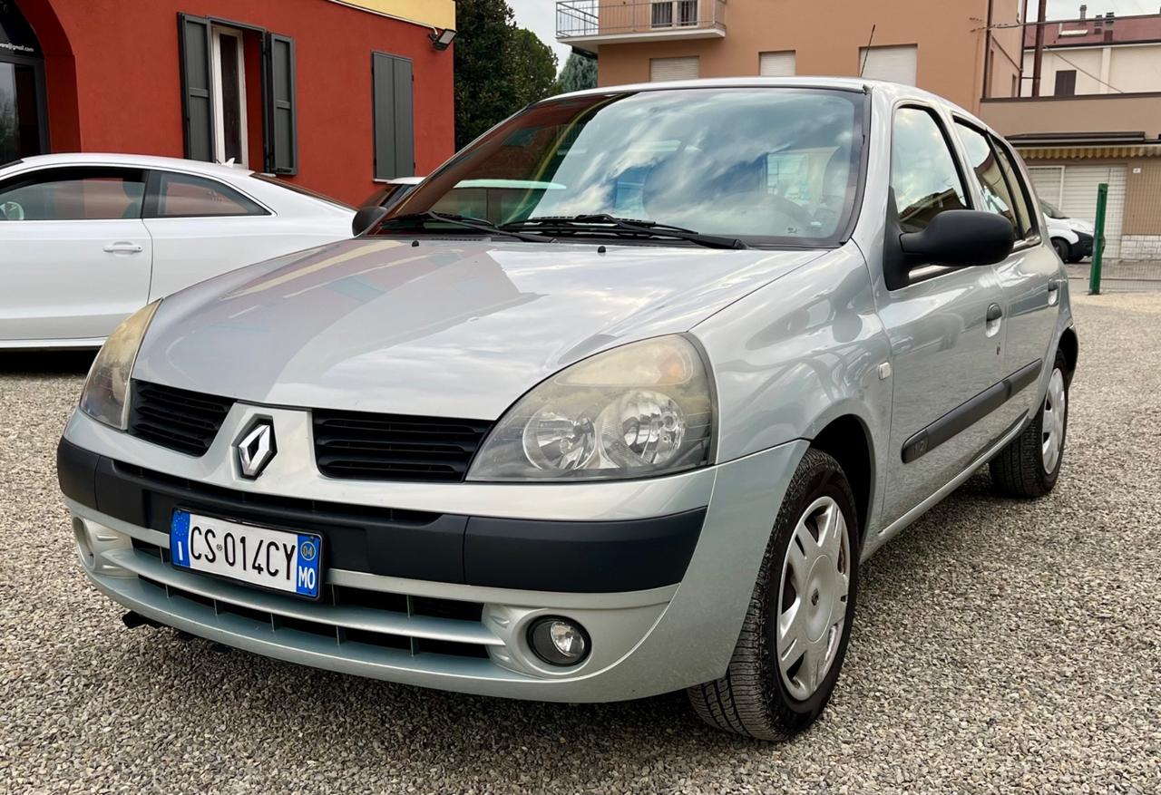 Renault Clio 1.2 cat 5 porte Confort Authentique