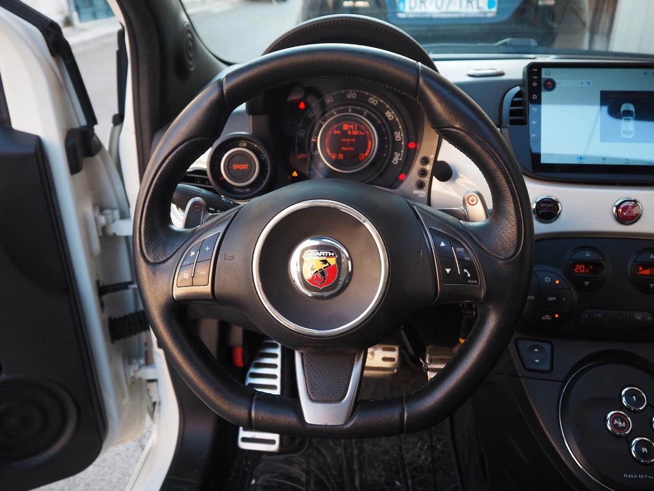 Abarth 500 C 1.4 Turbo T-Jet MTA