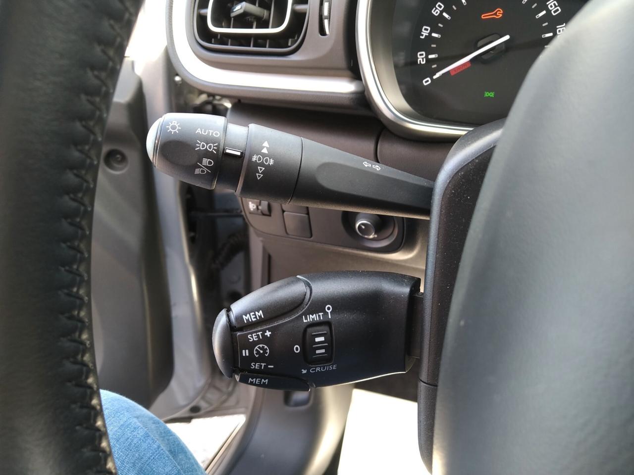Citroen C3 1.2 83CV Shine Pack
