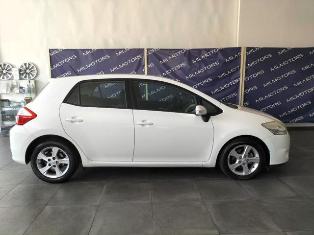 TOYOTA Auris 1.4 D-4D 5 porte
