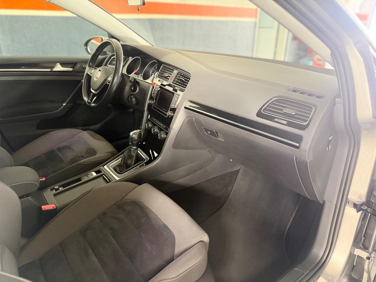 Volkswagen Golf 1.4 TSI DSG 5p. Highline BlueMotion Technology